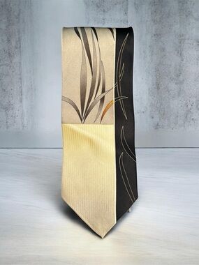 Ottimo Uomo Men’s Dress Tie.